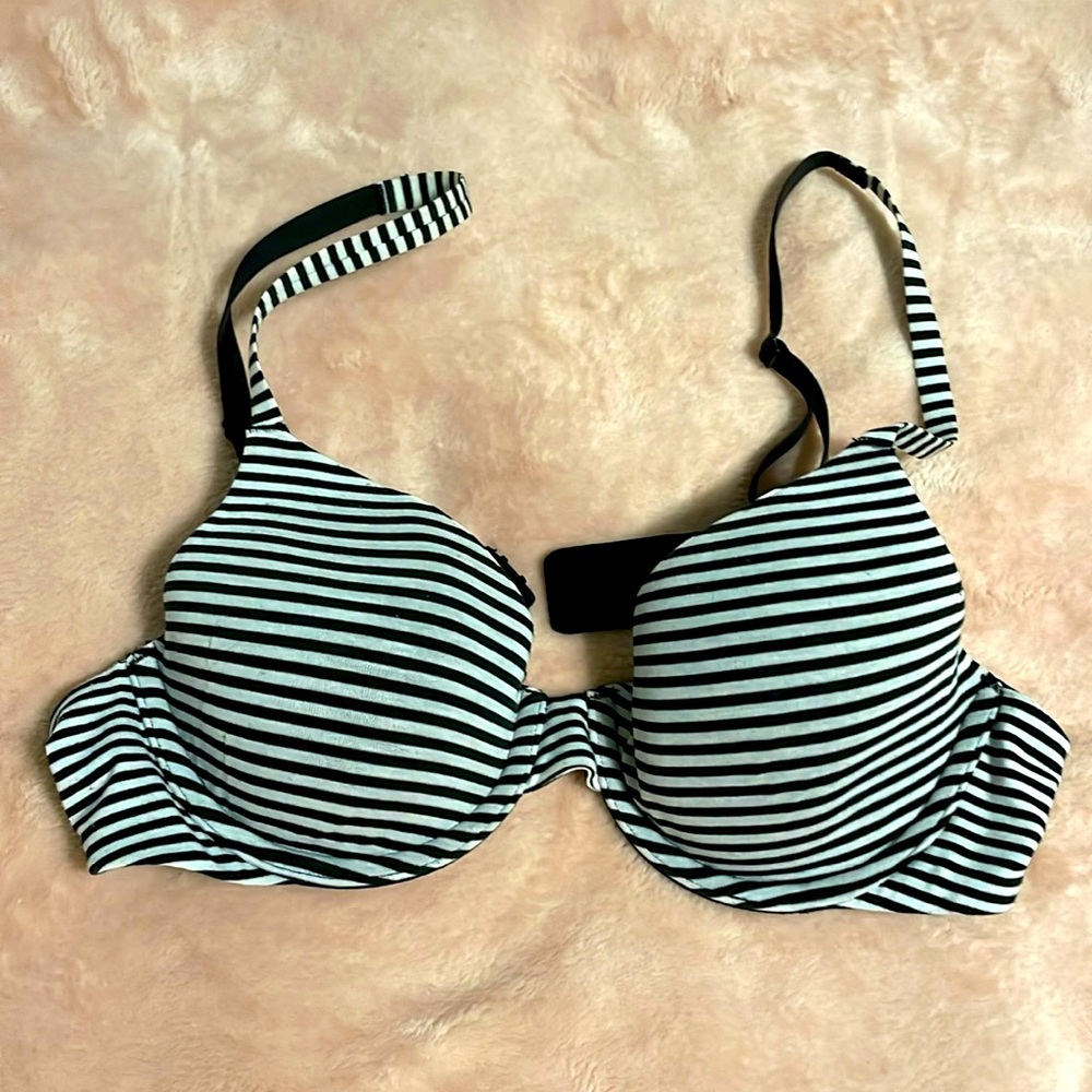 Love by Gap Bra